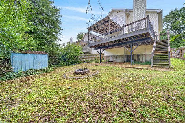 4021 Farmingham Woods Dr, Hermitage, TN 37076