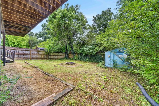 4021 Farmingham Woods Dr, Hermitage, TN 37076