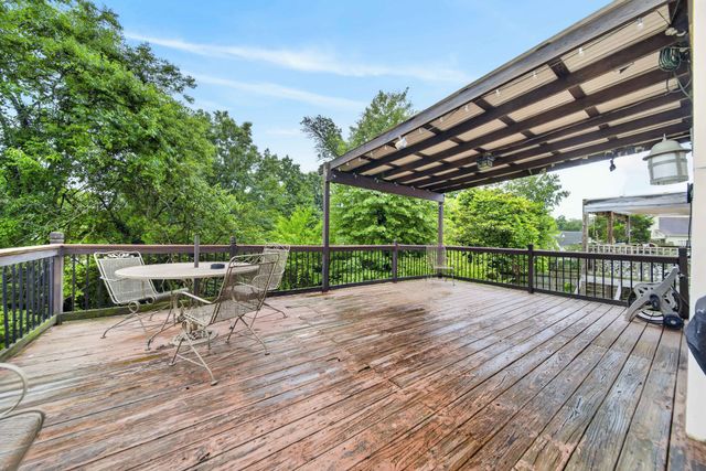 4021 Farmingham Woods Dr, Hermitage, TN 37076