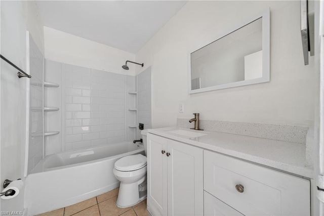 3619 SW 7th PL, Cape Coral, FL 33914