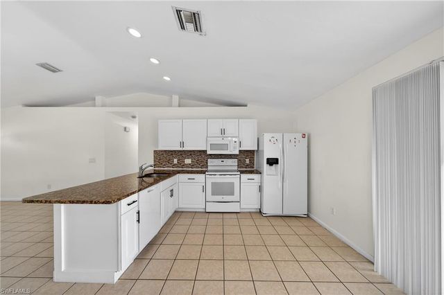 3619 SW 7th PL, Cape Coral, FL 33914