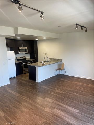 612 E Carson 209, Carson, CA 90745