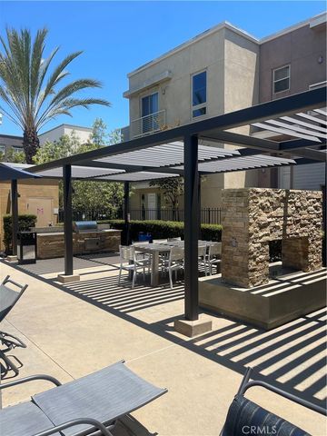 612 E Carson 209, Carson, CA 90745