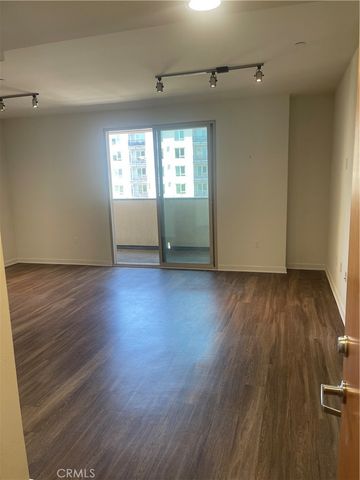 612 E Carson 209, Carson, CA 90745