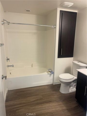 612 E Carson 209, Carson, CA 90745