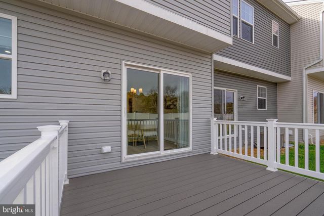 37 WHITAKER CT, Millville, NJ 08332