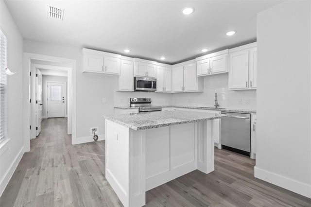 224 W Bond Street 224, Denison, TX 75020