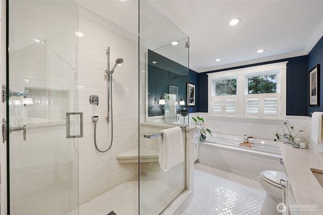 130 N 171st Street, Shoreline, WA 98133