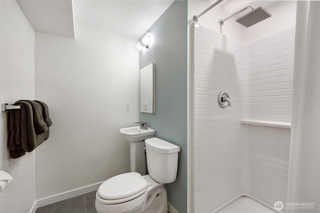 130 N 171st Street, Shoreline, WA 98133