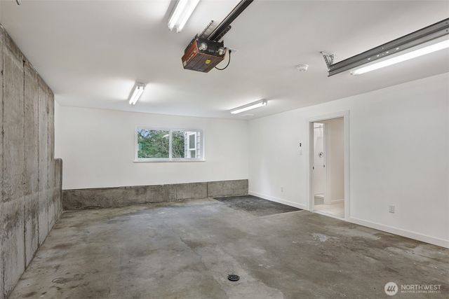 130 N 171st Street, Shoreline, WA 98133