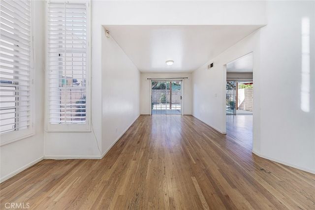 7515 Bellingham Avenue, North Hollywood, CA 91605