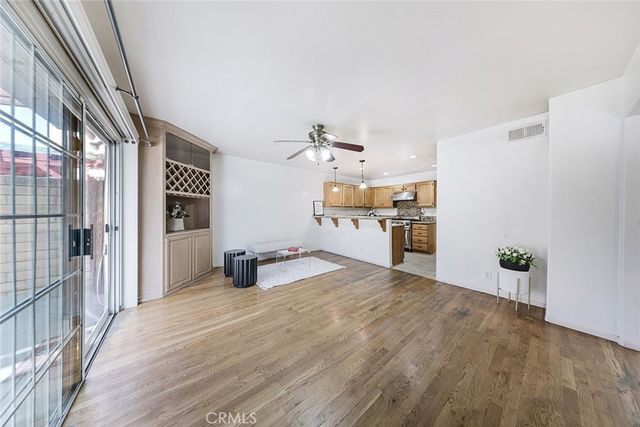 7515 Bellingham Avenue, North Hollywood, CA 91605