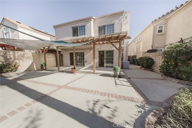 7515 Bellingham Avenue, North Hollywood, CA 91605