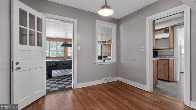 808 WALNUT LN, Carlisle, PA 17013