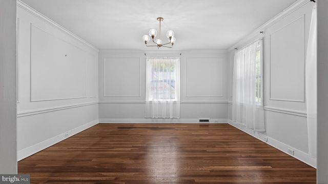 808 WALNUT LN, Carlisle, PA 17013