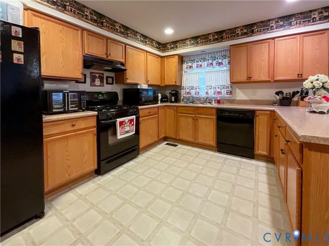 3904 Battersea Pl, Henrico, VA 23223