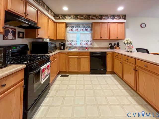 3904 Battersea Pl, Henrico, VA 23223