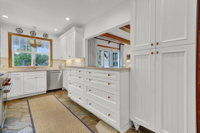 118 N Dixie Boulevard, Delray Beach, FL 33444