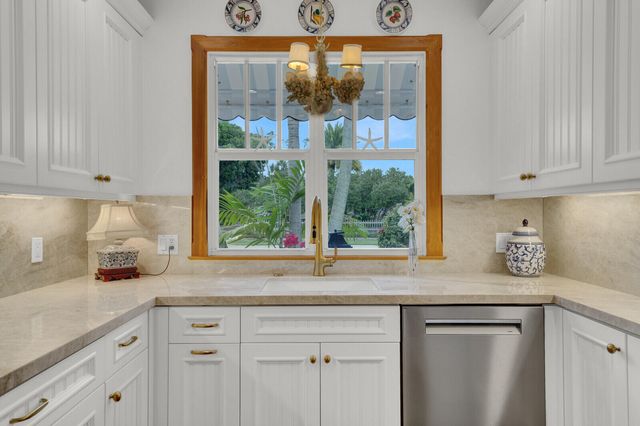 118 N Dixie Boulevard, Delray Beach, FL 33444