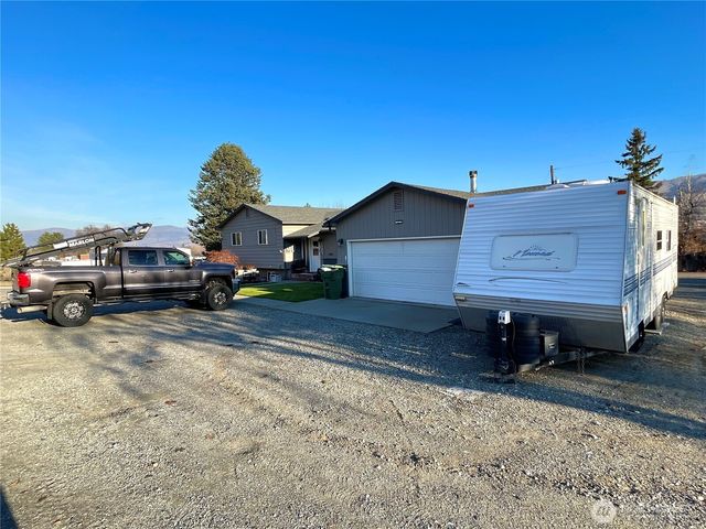 1180 4th Avenue N, Okanogan, WA 98840