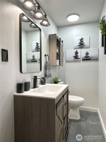 1180 4th Avenue N, Okanogan, WA 98840