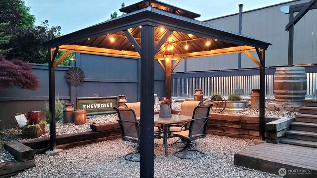 1180 4th Avenue N, Okanogan, WA 98840