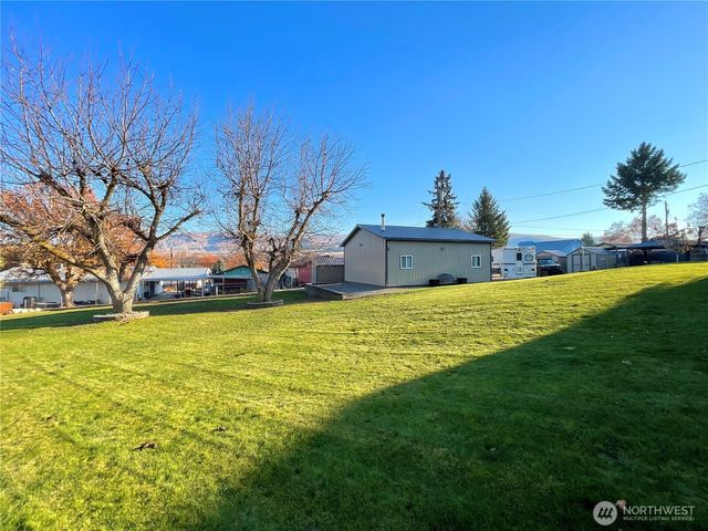 1180 4th Avenue N, Okanogan, WA 98840