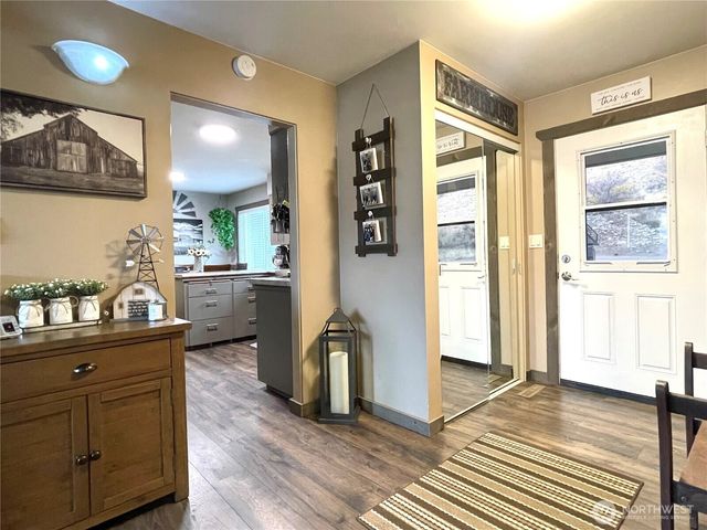 1180 4th Avenue N, Okanogan, WA 98840