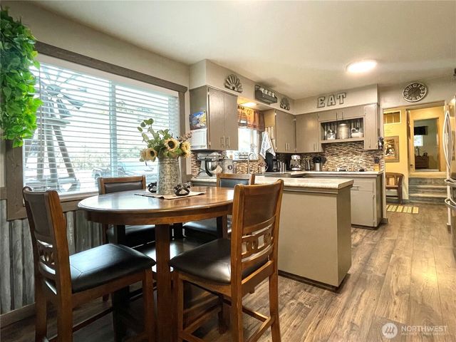 1180 4th Avenue N, Okanogan, WA 98840