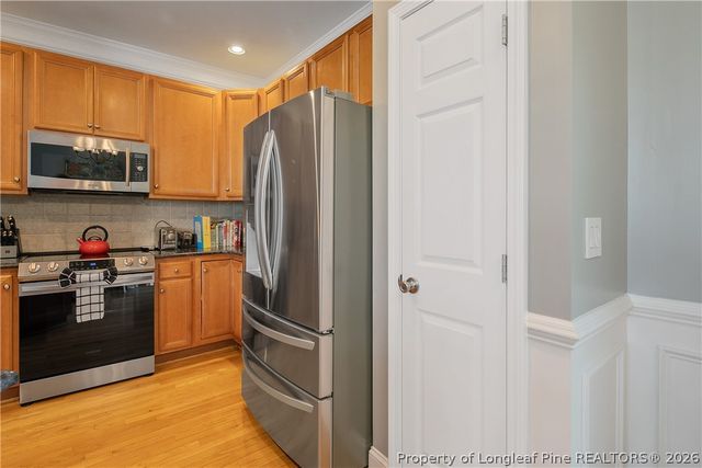 25 London Way, Spring Lake, NC 28390