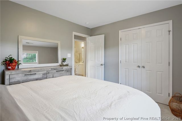 25 London Way, Spring Lake, NC 28390
