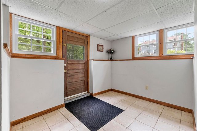 6 Redwood St, Townsend, MA 01469