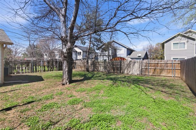 4621 Waterway Drive N, Fort Worth, TX 76137