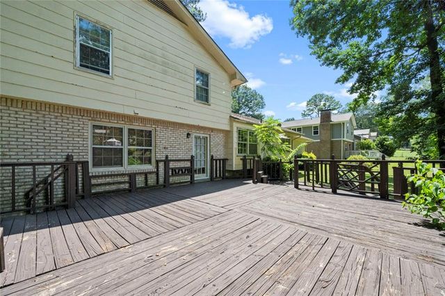 4000 Pinehurst Place, Decatur, GA 30034