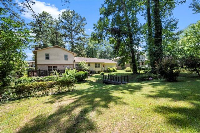 4000 Pinehurst Place, Decatur, GA 30034