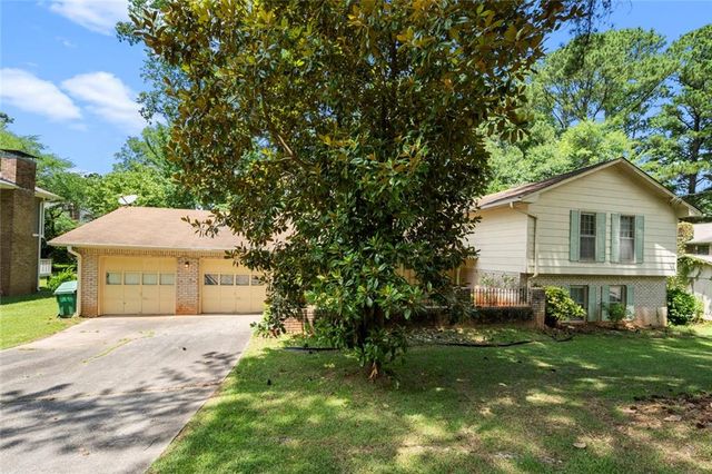 4000 Pinehurst Place, Decatur, GA 30034