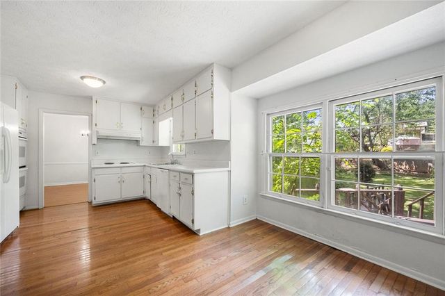 4000 Pinehurst Place, Decatur, GA 30034