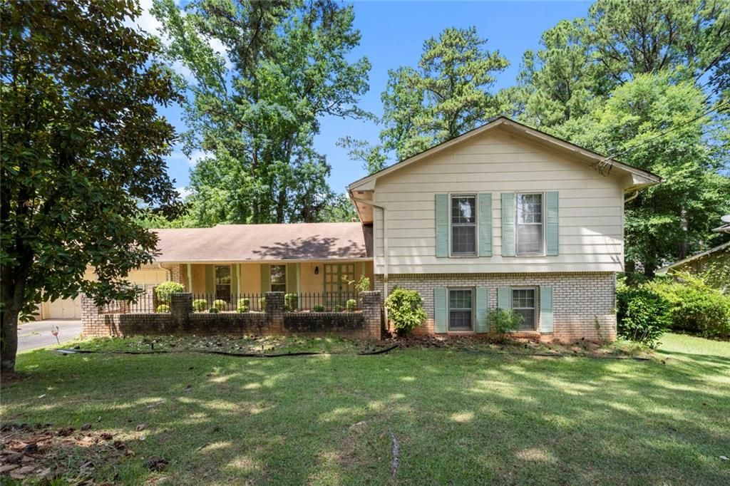 4000 Pinehurst Place, Decatur, GA 30034