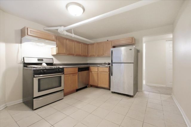 5020 S Blackstone Avenue BSMT, Chicago, IL 60615