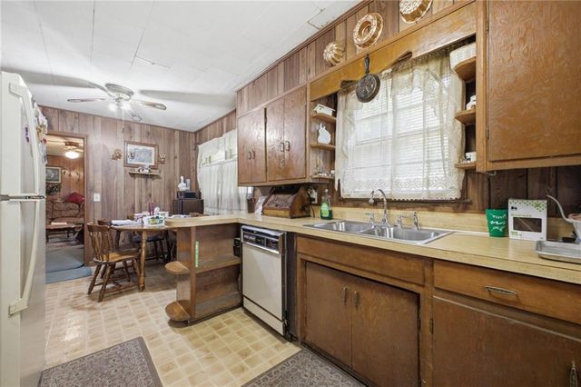 101 Jackson Street, Calhoun, GA 30701