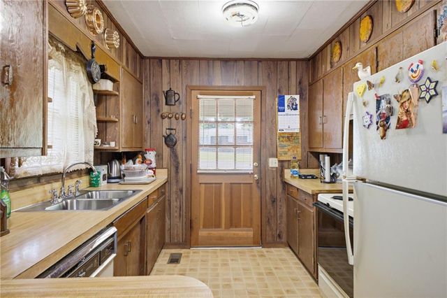 101 Jackson Street, Calhoun, GA 30701