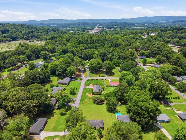 101 Jackson Street, Calhoun, GA 30701