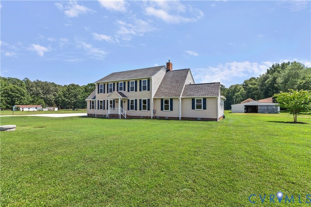 12359 Ashcake Rd, Hanover, VA 23005