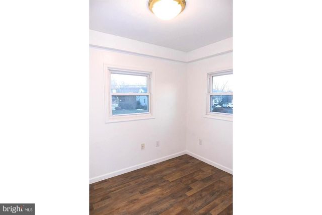 214 TRUMBAUERSVILLE RD, Quakertown, PA 18951