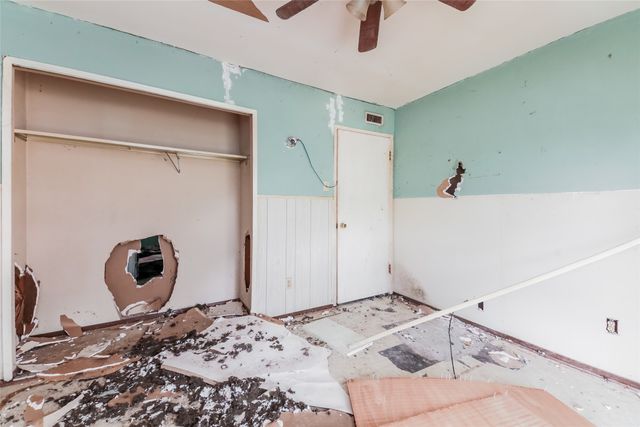 214 Independence Drive, Garland, TX 75043