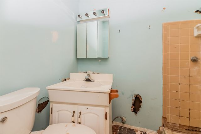 214 Independence Drive, Garland, TX 75043