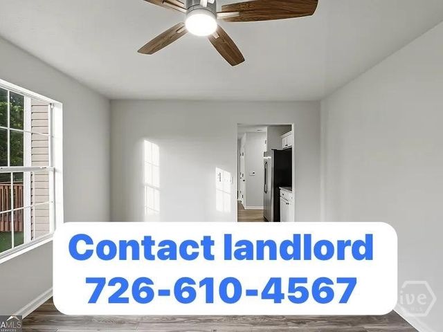 3825 cedar trace Ln, Ellenwood, GA 30294