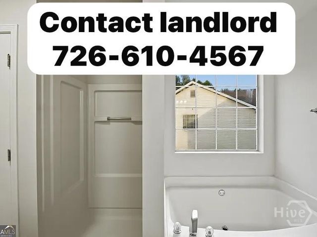 3825 cedar trace Ln, Ellenwood, GA 30294