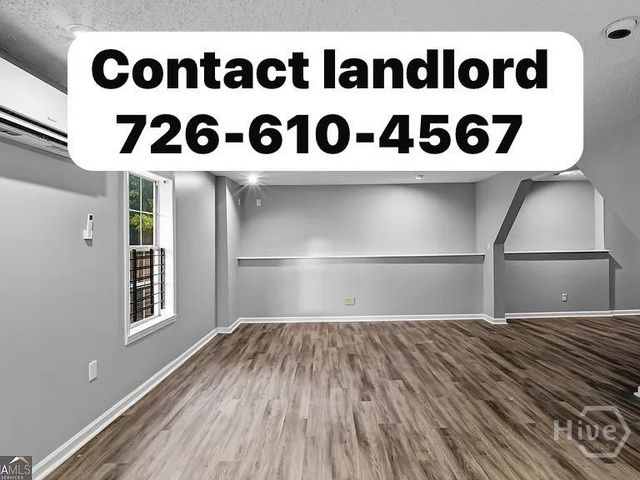 3825 cedar trace Ln, Ellenwood, GA 30294