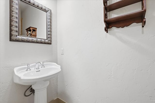 413 Collins Street, Argyle, TX 76226
